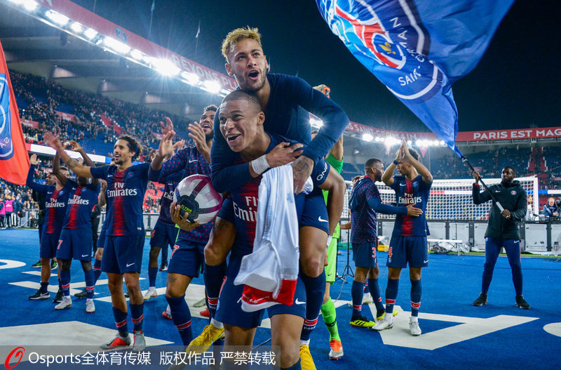 [中超]三轮不胜 上海申花让出榜首位置