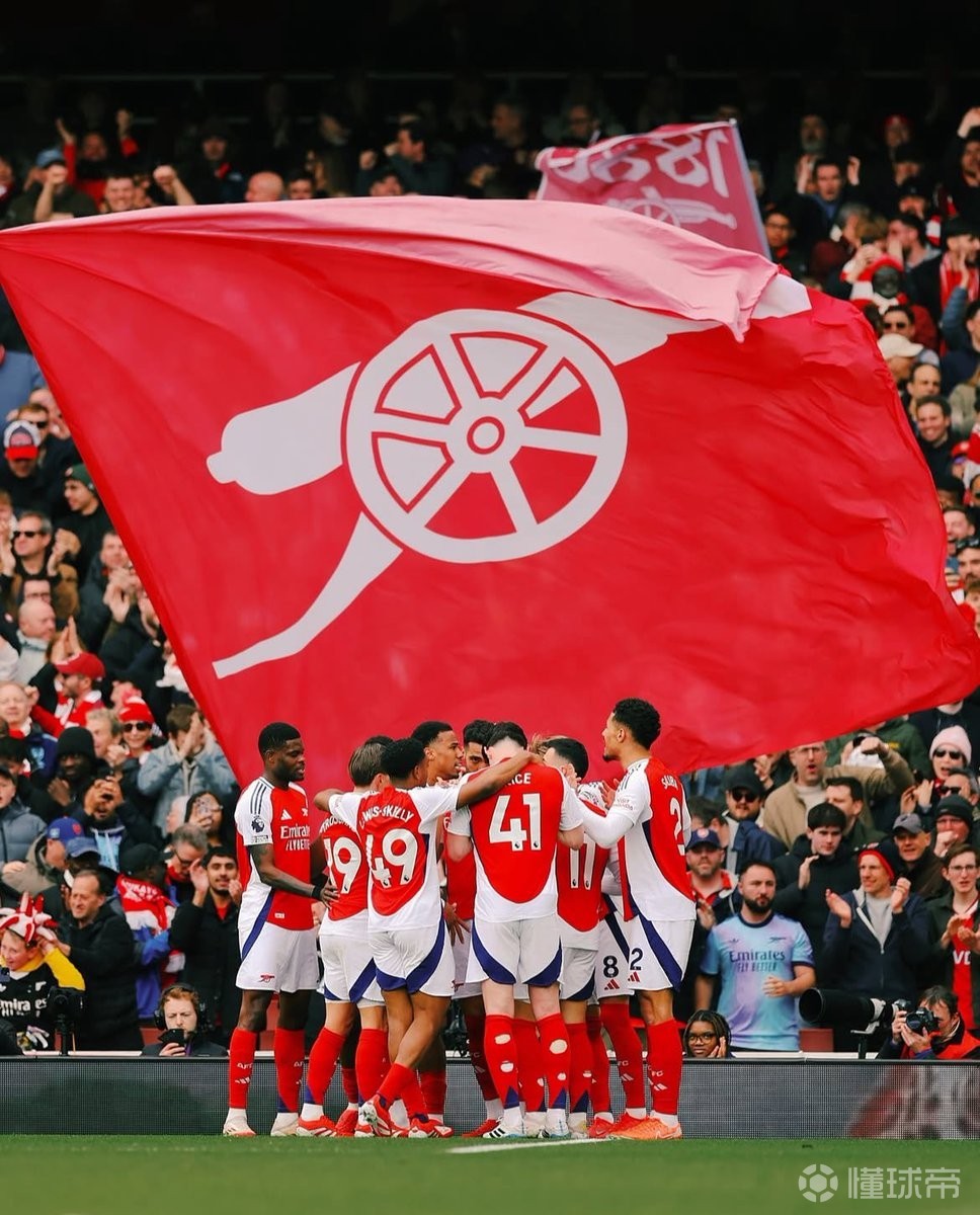 詹皇专属纪念徽章细节揭晓：致敬传奇23赛季 激动表示深感荣幸